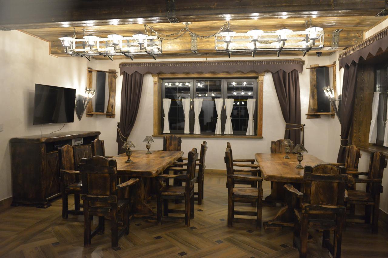 Folvark Gvozd Hotel Kamenyuky Luaran gambar