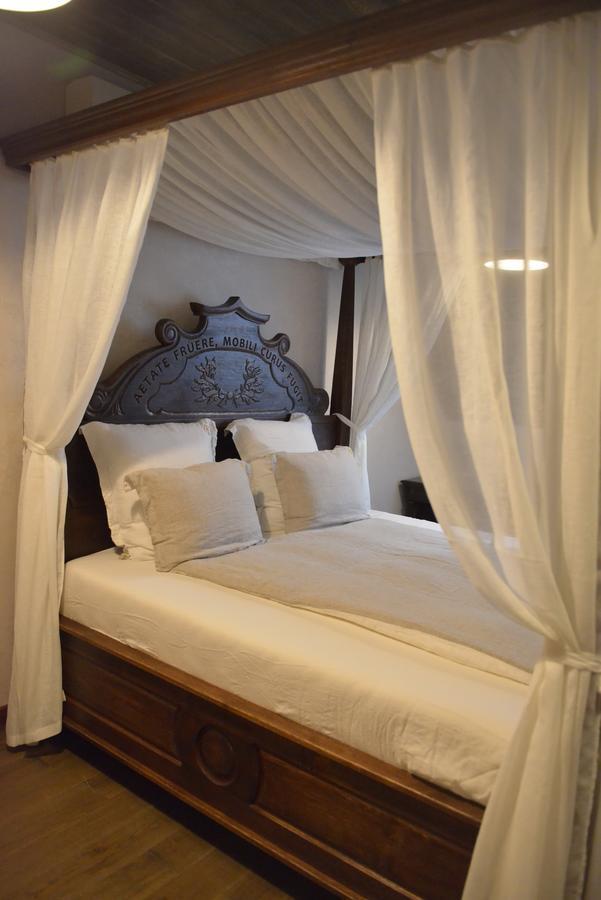 Folvark Gvozd Hotel Kamenyuky Luaran gambar