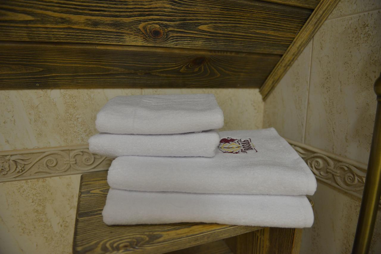 Folvark Gvozd Hotel Kamenyuky Luaran gambar