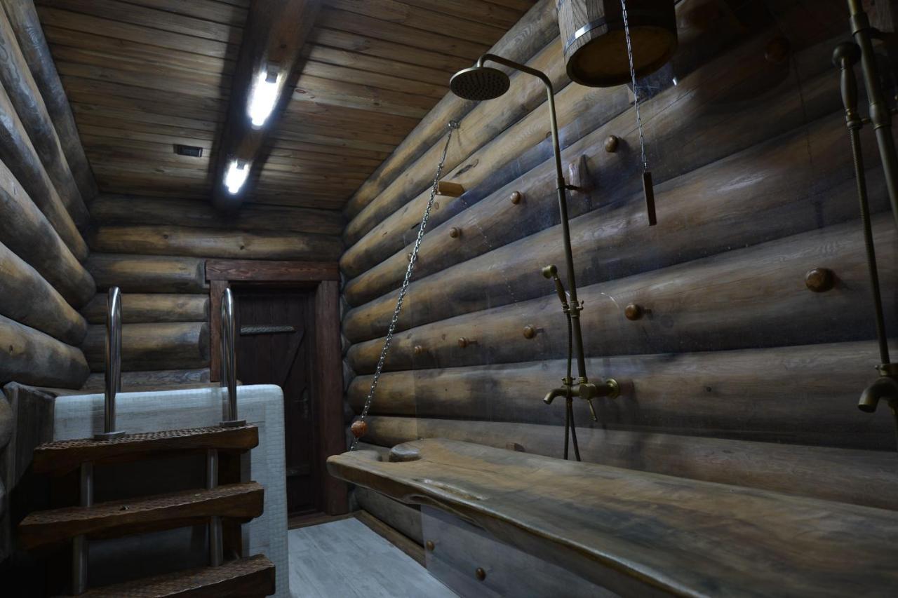 Folvark Gvozd Hotel Kamenyuky Luaran gambar